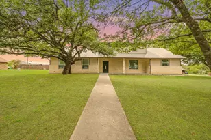 435 Edwards Dr, Dublin, TX 76446 - Photo 1