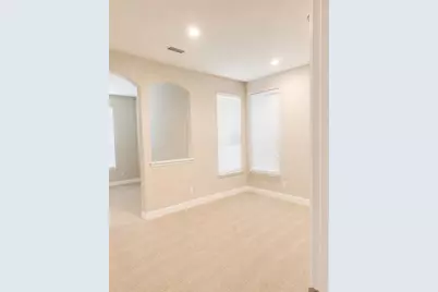 2818 Twin Ridge Drive, Arlington, TX 76001 - Photo 15
