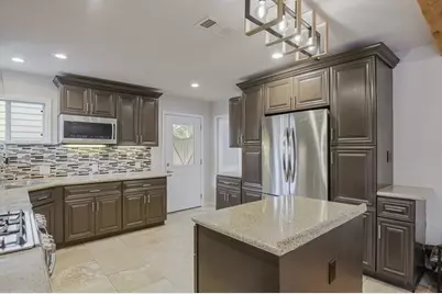 1405 Oaklawn Drive, Corsicana, TX 75110 - Photo 11