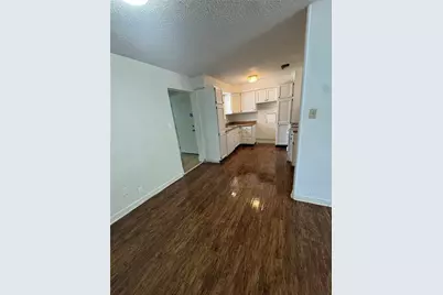 1311 E Inwood Drive, Arlington, TX 76010 - Photo 9