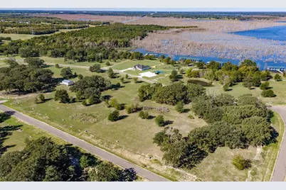 410 Shoreline Drive, Dodd City, TX 75438 - Photo 15