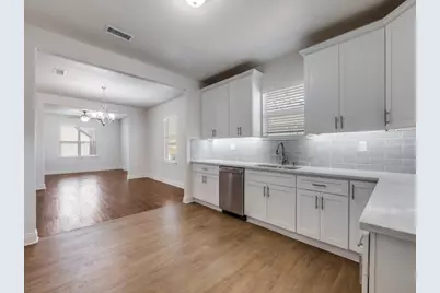 4306 Jamaica Street, Dallas, TX 75210 - Photo 9