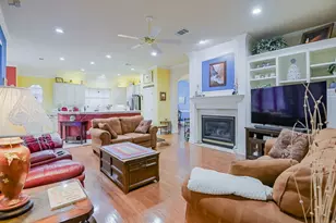 5024 Southpoint Dr, Arlington, TX 76017 - Photo 9