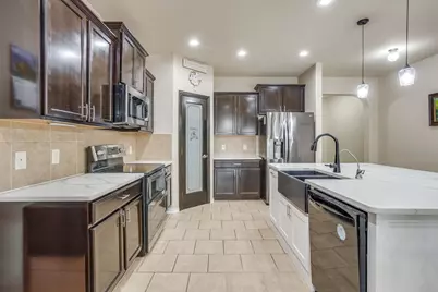 8208 Sleeping Doe Drive, Fort Worth, TX 76179 - Photo 3
