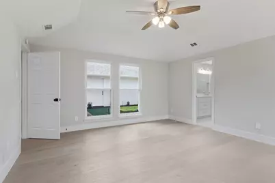1909 Chestnut Hill Lane, Richardson, TX 75082 - Photo 15