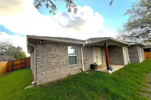 200 S Ross Ave, Mexia, TX 76667 - Photo 3