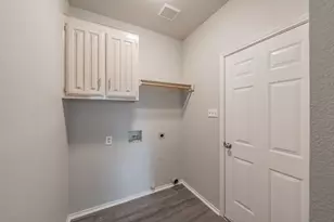 1803 Haydenbend Cir, Grapevine, TX 76051 - Photo 33