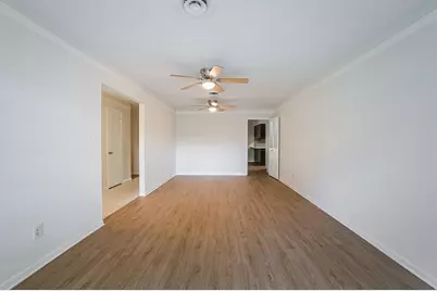2709 Larkin Avenue, Fort Worth, TX 76133 - Photo 5
