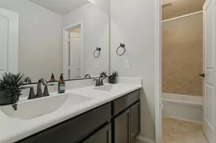 361 Coral Vine Ln, Fort Worth, TX 76028 - Photo 17