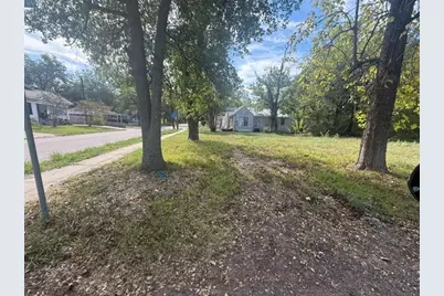 708 6th Street SE, Paris, TX 75460 - Photo 1