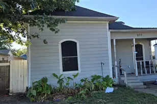 517 Clark St, Garland, TX 75040 - Photo 1