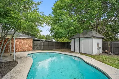 8608 Elderberry Court, Dallas, TX 75249 - Photo 35