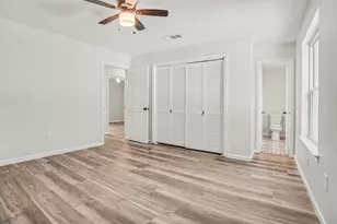 8608 Elderberry Ct, Dallas, TX 75249 - Photo 29