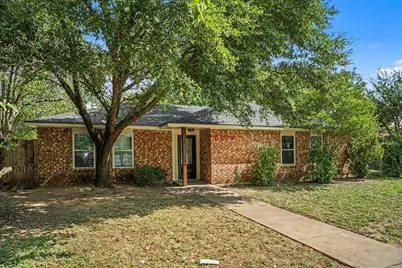 8608 Elderberry Court, Dallas, TX 75249 - Photo 5
