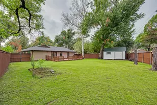 10109 San Lorenzo Dr, Dallas, TX 75228 - Photo 25