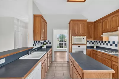1429 Macrae Court, Allen, TX 75013 - Photo 13