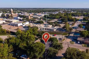 220 W Wardville St, Cleburne, TX 76033 - Photo 29