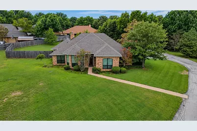 104 Lakeridge Court, Weatherford, TX 76087 - Photo 7