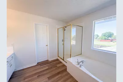 304 Holly Court, Murphy, TX 75094 - Photo 17