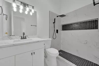 1117 Silver Spruce Drive, Arlington, TX 76001 - Photo 17