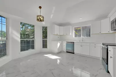 1117 Silver Spruce Drive, Arlington, TX 76001 - Photo 11