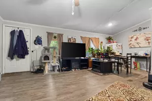 131 Sunray St, Mabank, TX 75156 - Photo 5