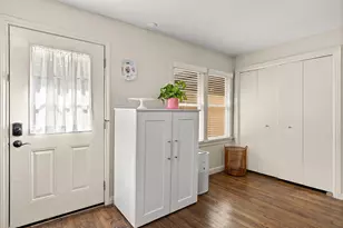 2425 S 2nd St, Waco, TX 76706 - Photo 17