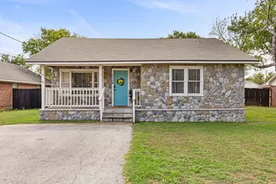2425 S 2nd Street, Waco, TX 76706 - Photo 1