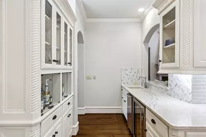 6442 Northwood Road, Dallas, TX 75225 - Photo 17