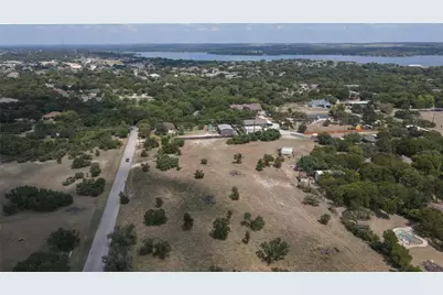 106 Winfield Street, Hudson Oaks, TX 76087 - Photo 7