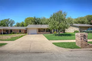 417 Linda St, Keller, TX 76248 - Photo 1
