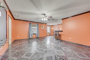2833 Drycreek Ln, Dallas, TX 75237 - Photo 7