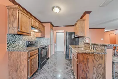 2833 Drycreek Lane, Dallas, TX 75237 - Photo 15