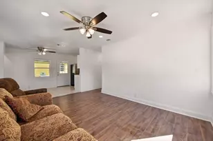 2313 Lucas Dr, Fort Worth, TX 76112 - Photo 7