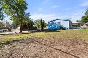 2313 Lucas Dr, Fort Worth, TX 76112 - Photo 21