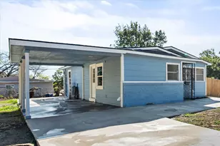 2313 Lucas Dr, Fort Worth, TX 76112 - Photo 3
