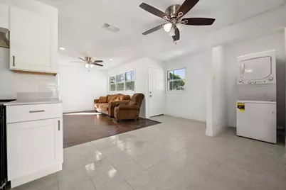 2313 Lucas Drive, Fort Worth, TX 76112 - Photo 9
