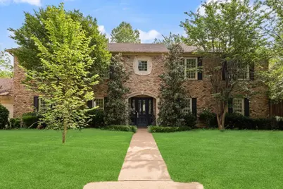 1418 Yakimo Drive, Dallas, TX 75208 - Photo 3