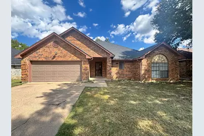 6515 Tempest Drive, Arlington, TX 76001 - Photo 1