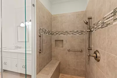 409 Oak Creek Drive, Tool, TX 75143 - Photo 15