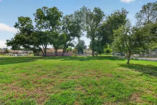4915 Rollingwood Ct, Garland, TX 75043 - Photo 39