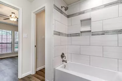 9709 Springtree Lane, Dallas, TX 75243 - Photo 17