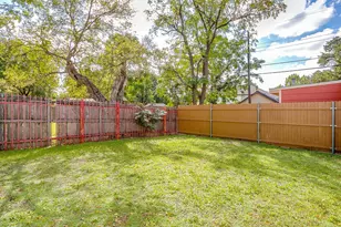 2606 Wayside Ave, Fort Worth, TX 76110 - Photo 15