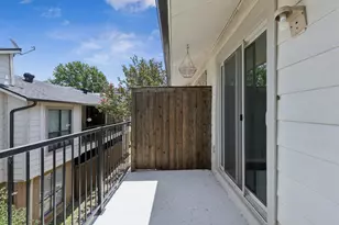 6646 E Lovers Ln, Dallas, TX 75214 - Photo 25