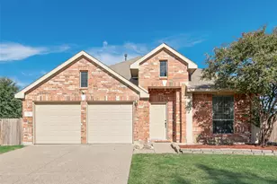 721 Honeysuckle Way, DeSoto, TX 75115 - Photo 1
