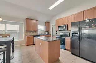 721 Honeysuckle Way, DeSoto, TX 75115 - Photo 7