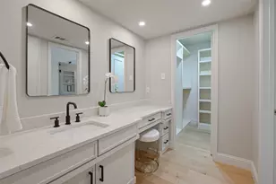 7023 Brookshire Dr, Dallas, TX 75230 - Photo 29