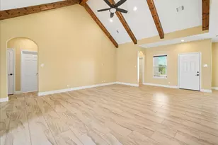 9060 Mitchell Bend Ct, Granbury, TX 76048 - Photo 17