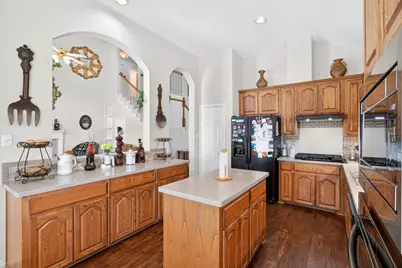 10657 Coach House Lane, Frisco, TX 75035 - Photo 13