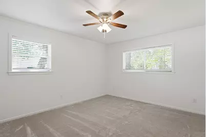 105 McDonald, Mineola, TX 75773 - Photo 9